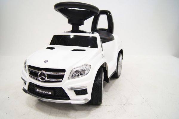 Детский толокар FUTUMAG Mercedes-Benz GL63 (A888AA) белый